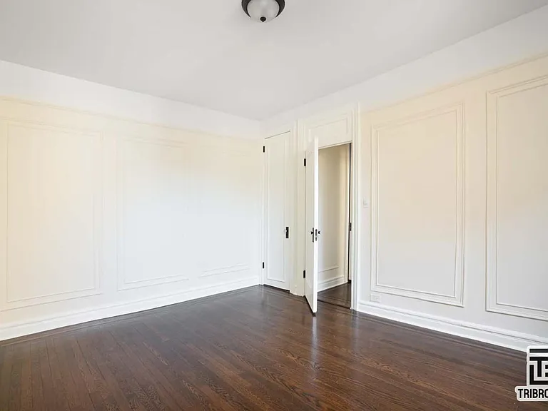 259 E Mosholu Pkwy N #3C — Photo 5