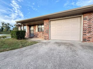 2613 W Oak Rd, Rogers, AR 72758
