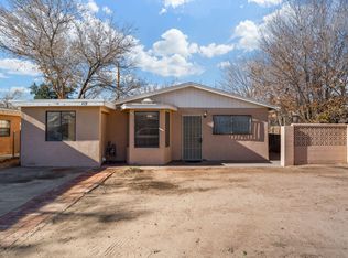229 58th St NW, Albuquerque, NM 87105