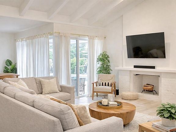 2nd image of 126 Laurel Rd