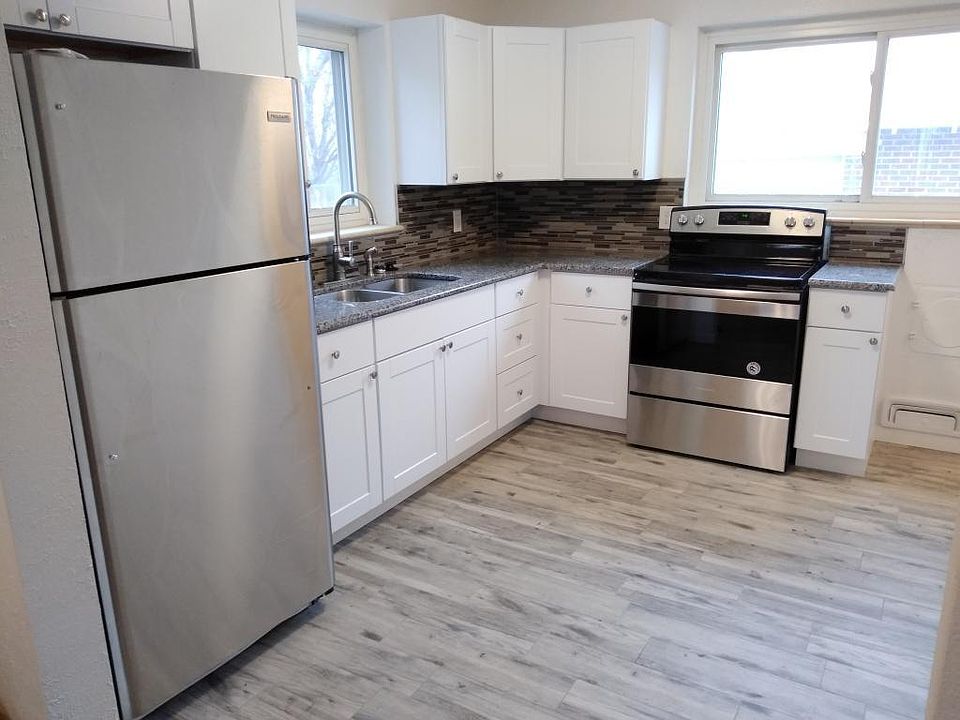 1st image of 5115 W Warren Ave