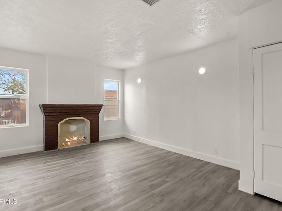 5th image of 613 N Cebada St