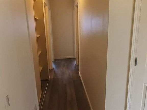 5th image of 2856 E Cardinal Dr