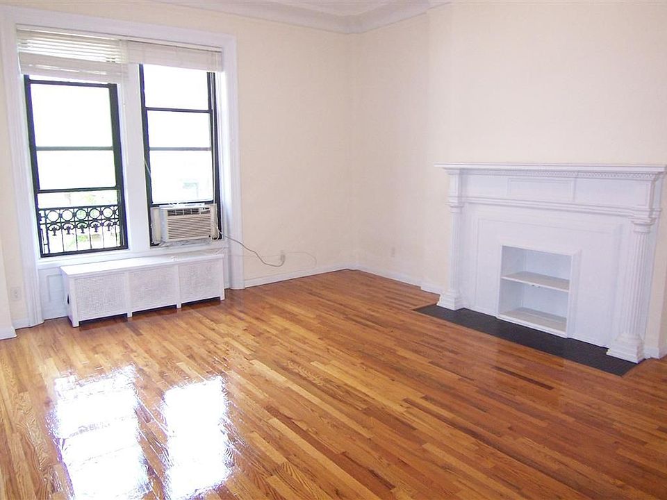1st image of 170 W 73rd St APT 3A