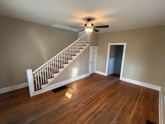 2nd image of 712 Elinor St #A