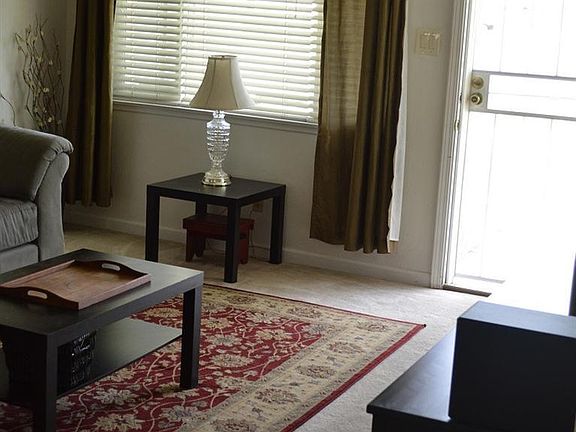 4th image of 7464 Autumn Ave