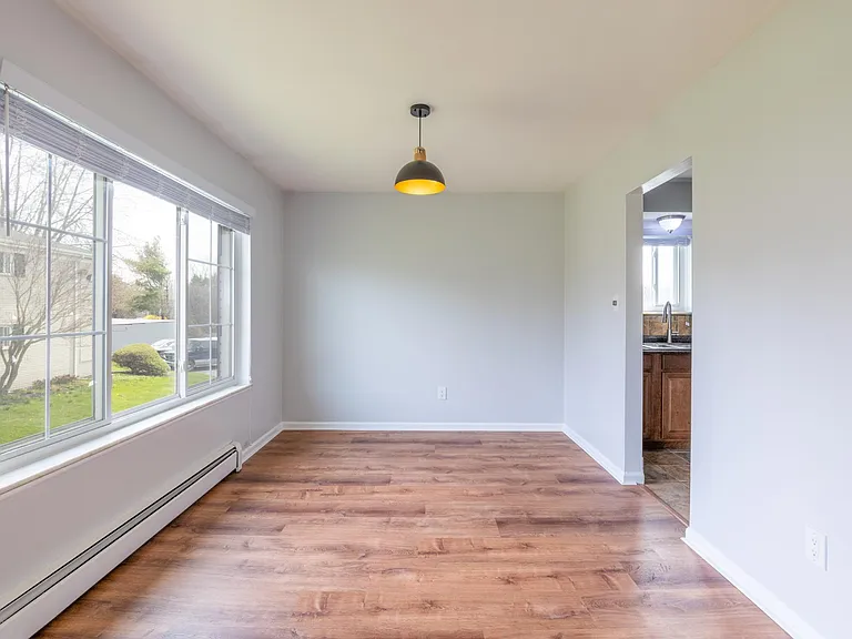 100 W Hickory Grove Rd #B3 — Photo 7