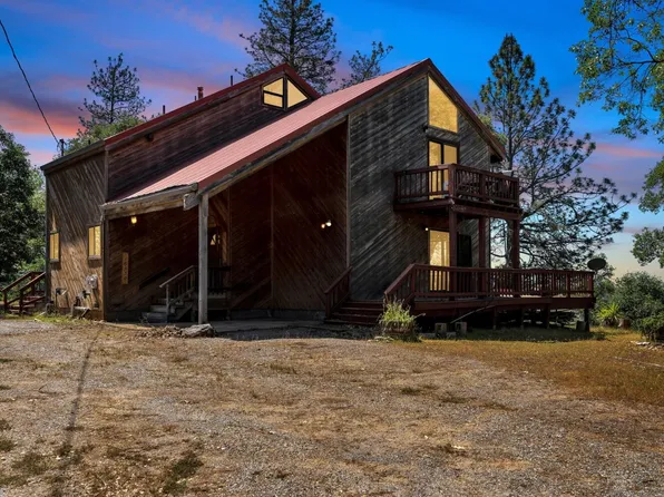 16950 Hummingbird Ln, Sutter Creek, CA 95685