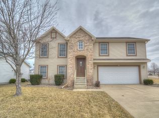 54 Bandecon Way, Bloomington, IL