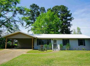 942 Pinehill Cir, Carthage, MS 39051