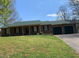 495 Dawson Ln, Radcliff, KY 40160