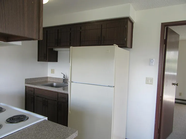 1019 22nd St #17 — Photo 5