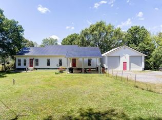 960 McEntyre Loop SE, Calhoun, GA 30701