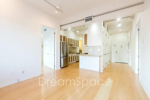 Rented by Dream Space Realty | media 1