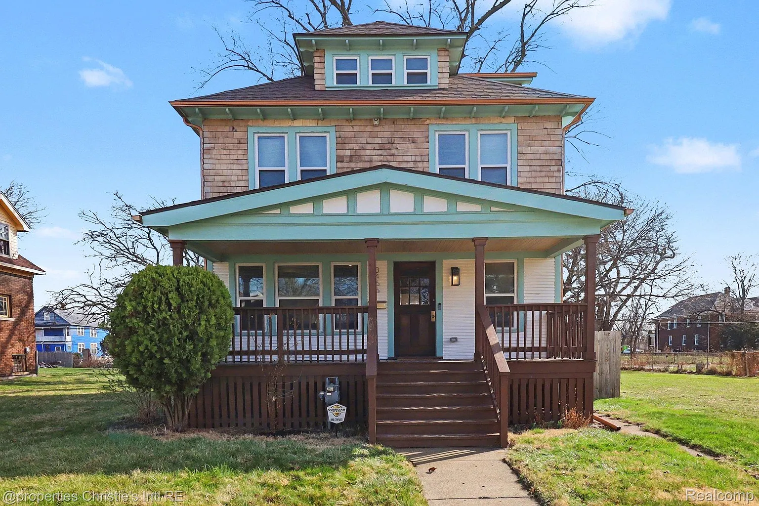 3466 Fischer St photo 1
