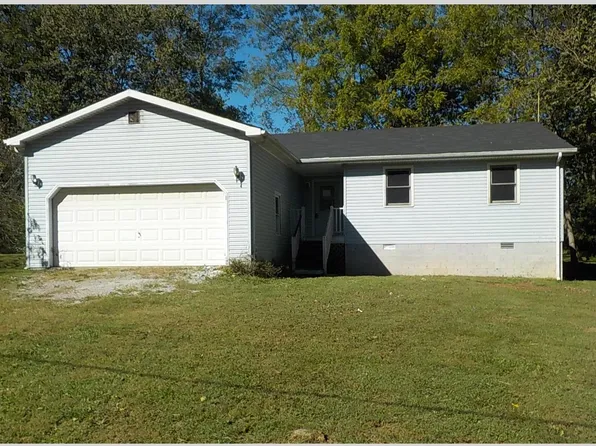 785 Settlement Dr, Lancaster, KY 40444