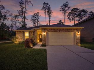 2114 Lost Timbers Dr, Conroe, TX 77304