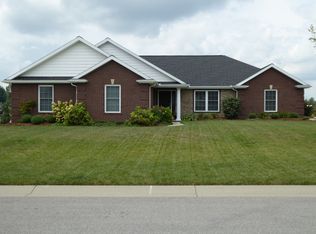 367 S Sunshine Dr, Jasper, IN 47546