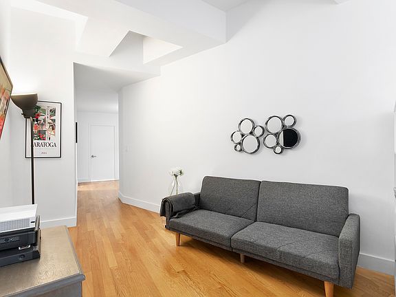 2nd image of 99 John St APT 826