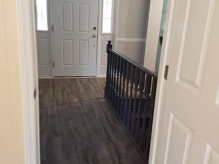 7604 Wallingford Rd — Photo 10
