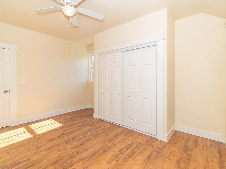 1251 Jefferson St #A — Photo 14