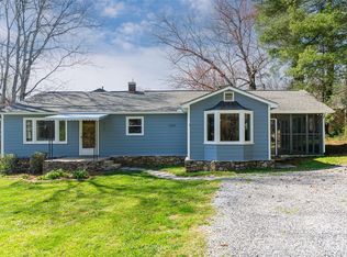 215 Browning Ave, Hendersonville, NC 28791