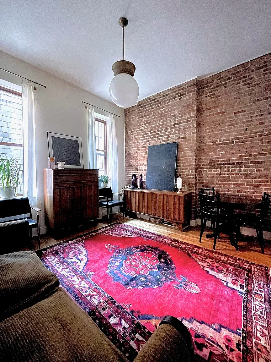 523 Hudson Street — Photo 1