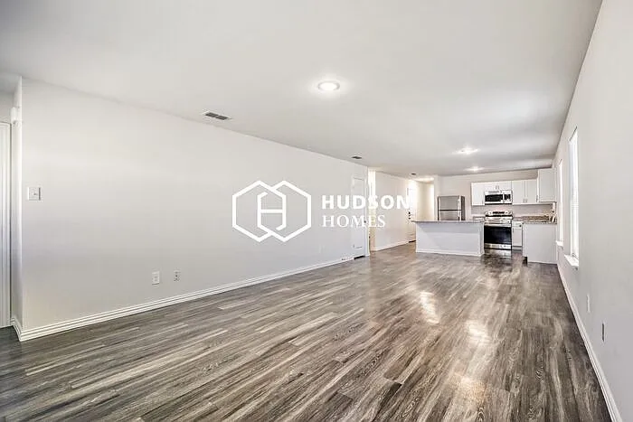 427 Shorty St — Photo 4