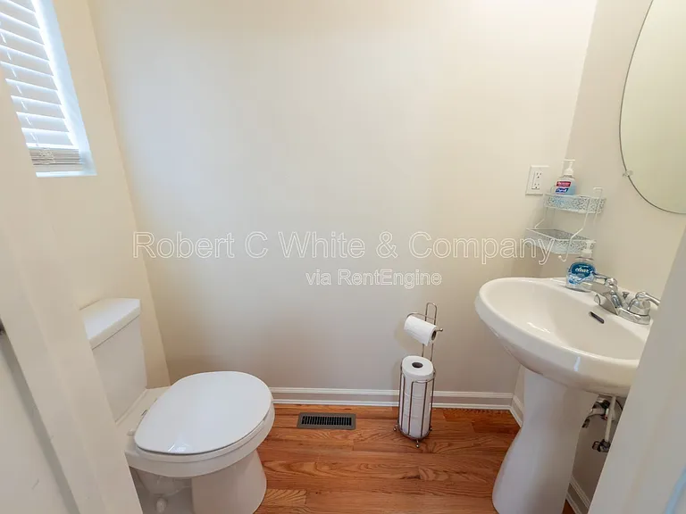 219 Pepin Pl — Photo 12