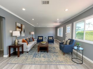 457 Seaward Rd #B, Corona Del Mar, CA 92625
