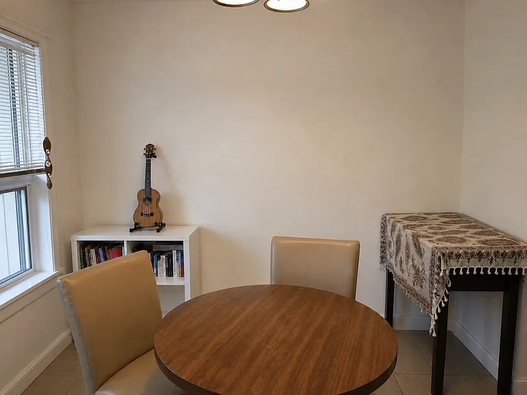 37 Tulip Tree Ln — Photo 3