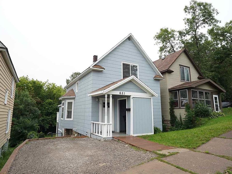 1st image of 621 N 23rd Ave W