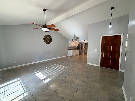 3rd image of 1857 E Sunburst Ln