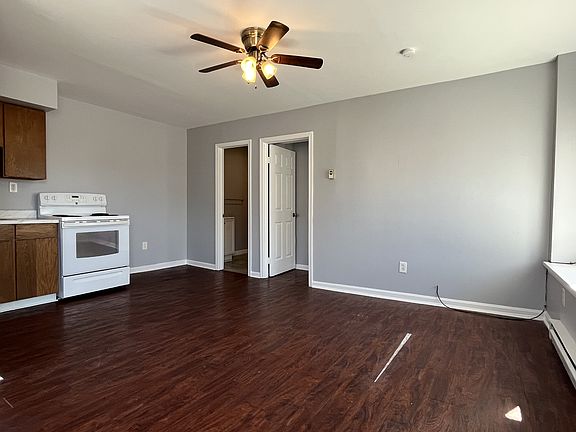 3rd image of 263 Ann St #1
