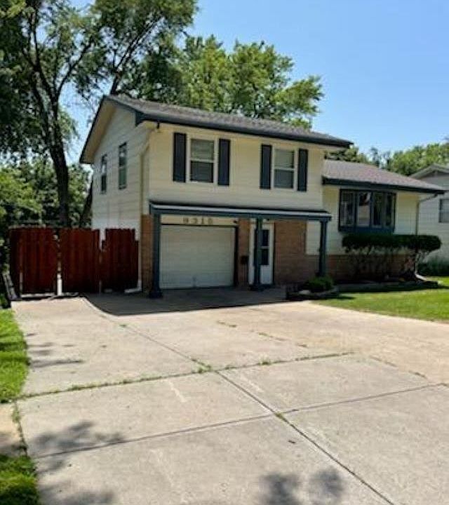 1st image of 9315 Meadow Dr