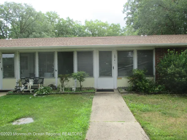 165C Gramercy Court, Lakewood, NJ 08701