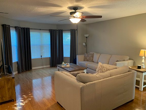 2nd image of 2625 Druid Hill Dr