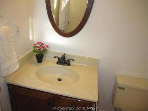 4th image of 13830 Wakley Ct