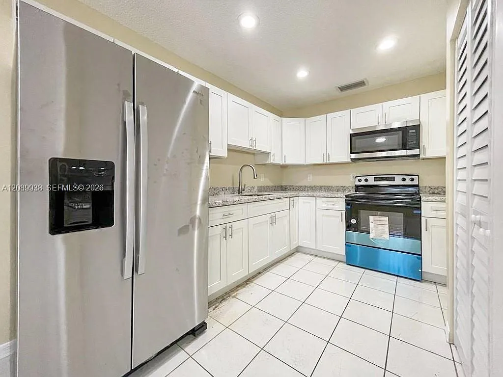 Villas Of Palm Bay — Photo 3