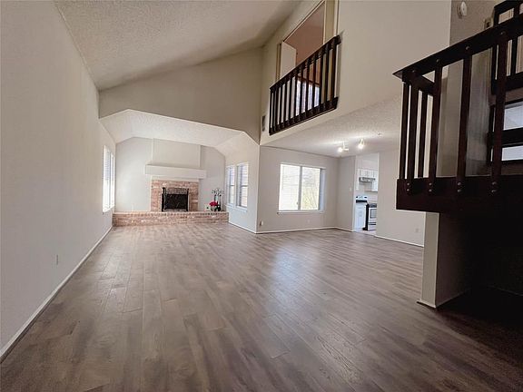 3rd image of 8038 Sunnyvale Forest Dr