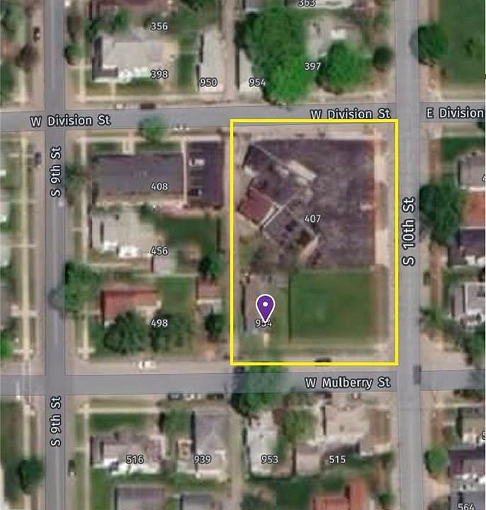 1st image of 407 S 10th St