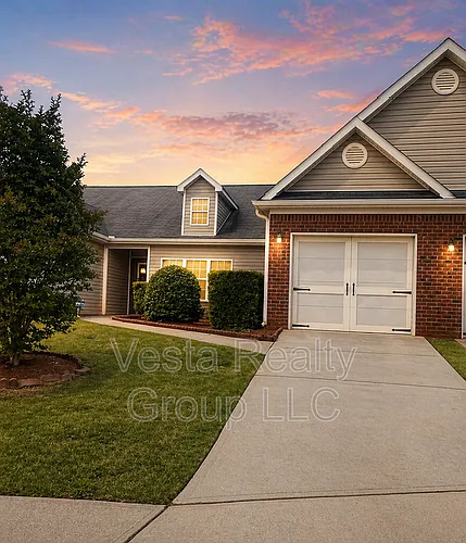1055 City Park Dr Photo 1
