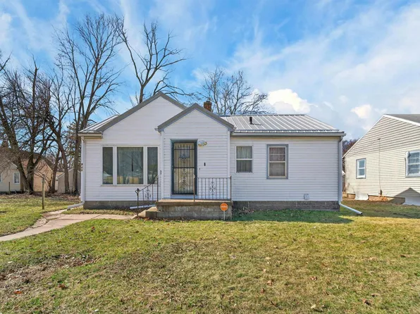 211 Boston Ave, Waterloo, IA 50703