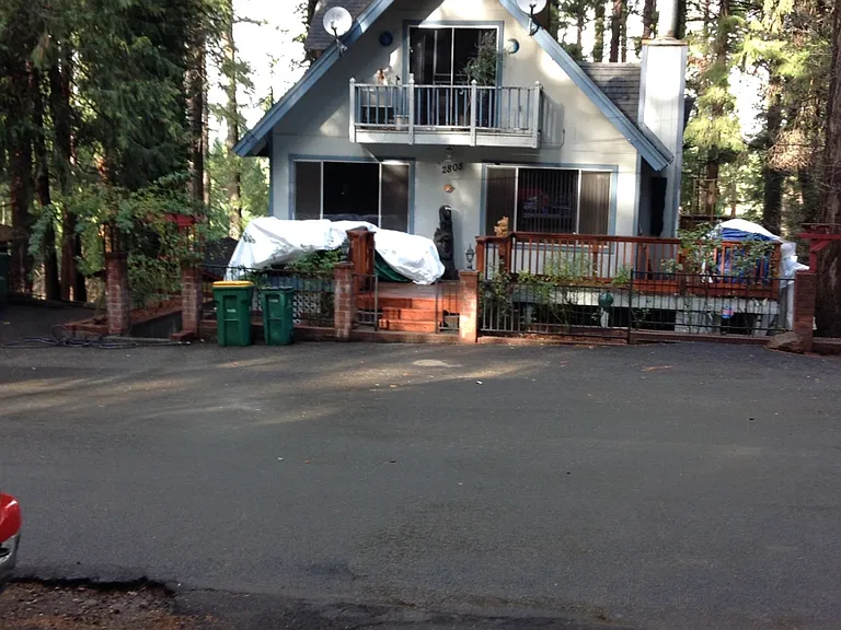 2808 Loyal Ln — Photo 14