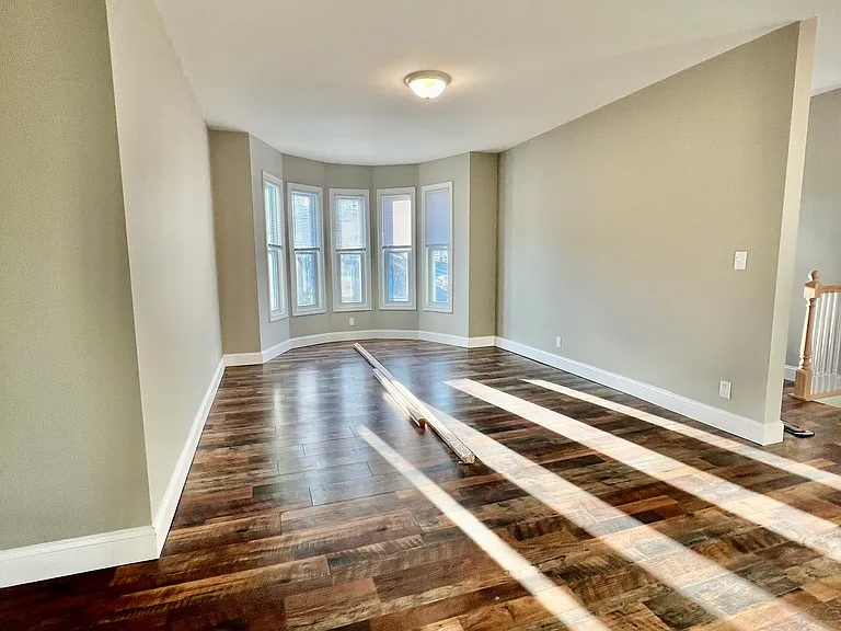 76 Mount Vernon St #1 — Photo 10