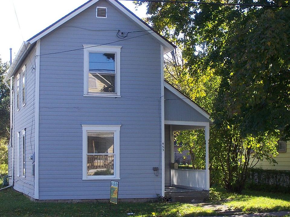 1st image of 455 E Mark St