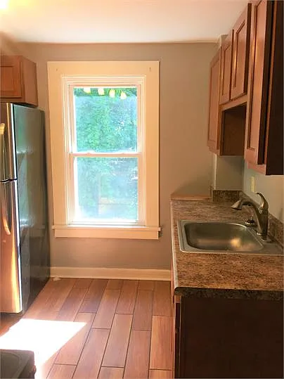 509 Willis Ave #2 — Photo 3