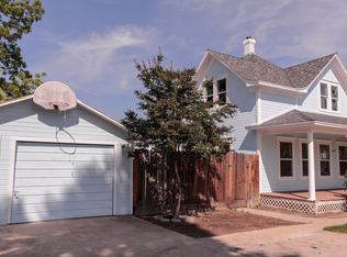 1158 K St, Reedley, CA 93654