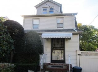 11526 175th St, Jamaica, NY 11434
