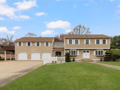 99 Blackstone Ave, Warwick, RI, 02889